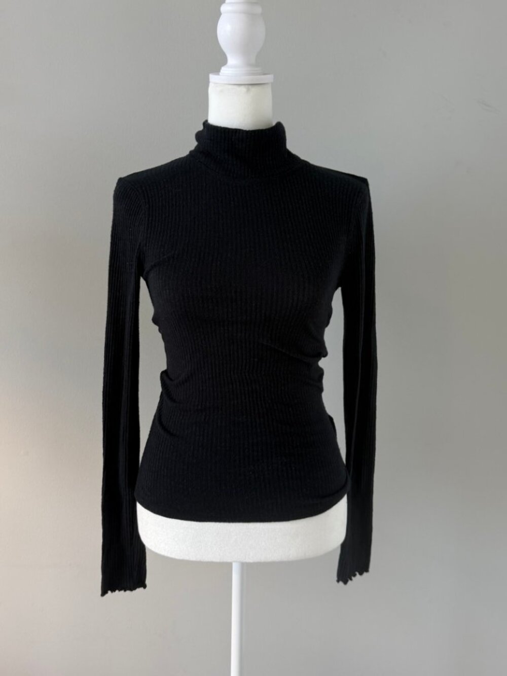Abercrombie & Fitch Black Ribbed Long Sleeve Turtleneck Sweater